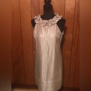 London Time dress, Size8 metallic gold Very nice dress.